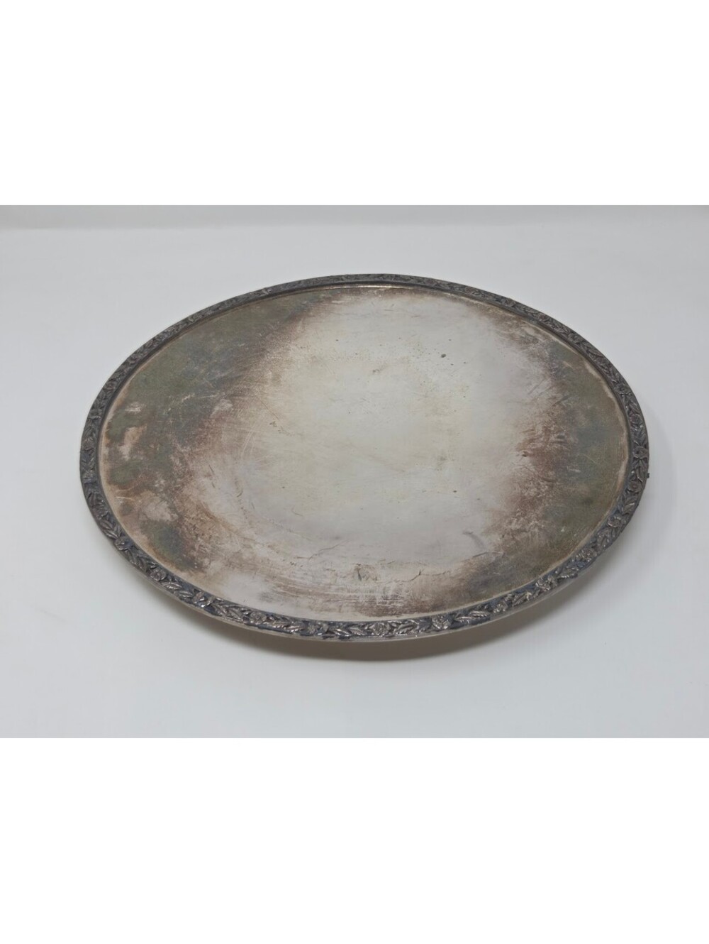 Vintage WM Rogers Primrose 1821 Round Silverplate Tray Floral Rim Design